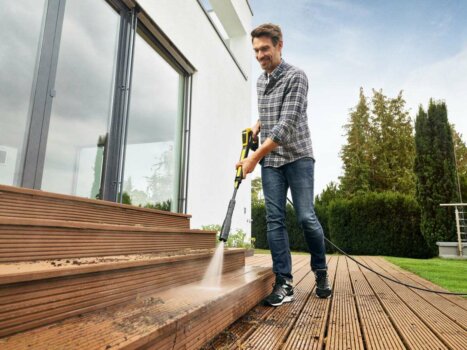 What do I have to consider when choosing the right pressure washer under £200