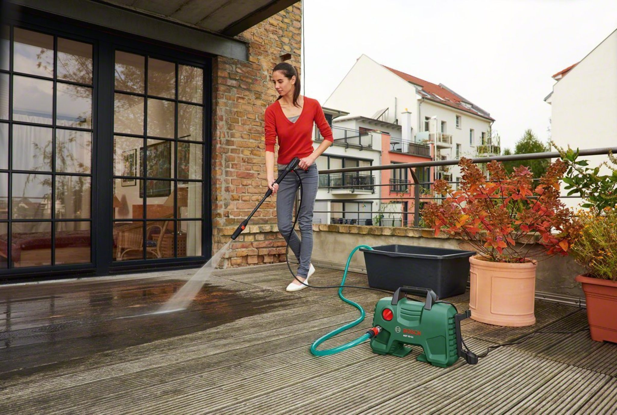 Pressure Washer that Draws Water from a Bucket (November 2023)