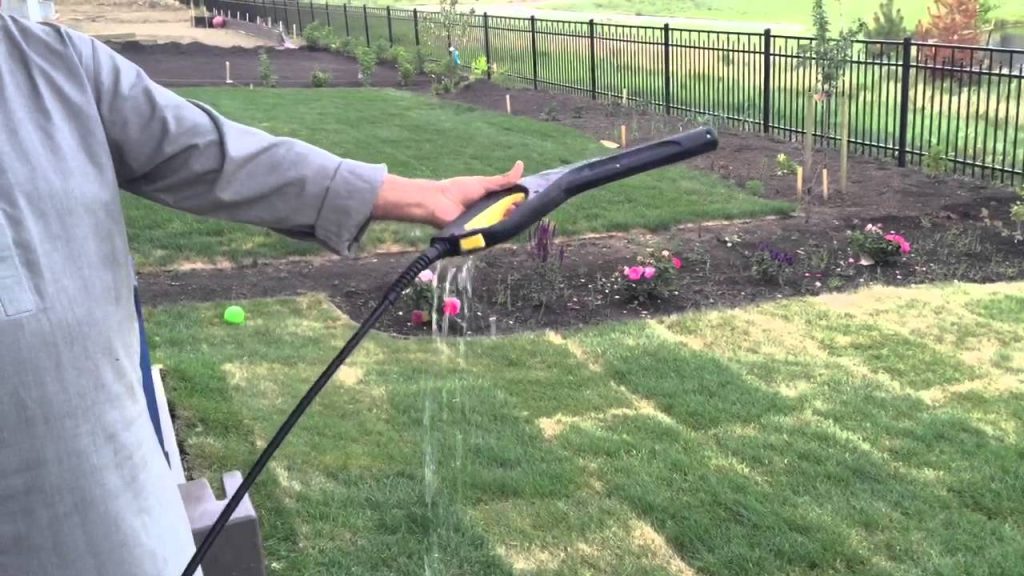 Pressure washer gun leaking? What you can do!