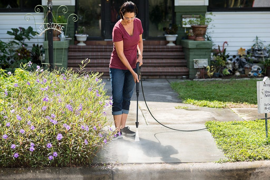 What is a 150 bar pressure washer not suitable for?