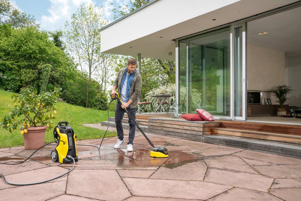 What types of Kärcher pressure washers are there?