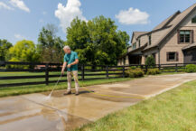 Best Pressure Washers under £200